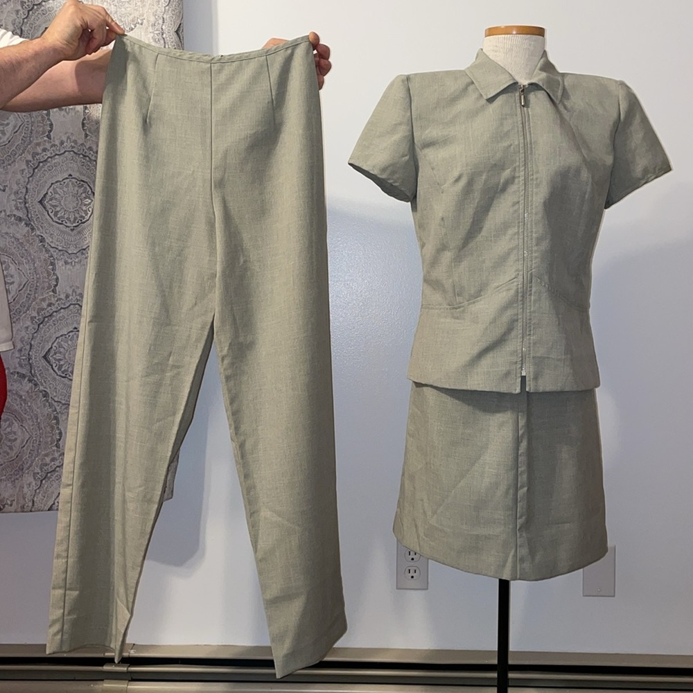 3 piece women’s fashion bug suit vintage grey/green